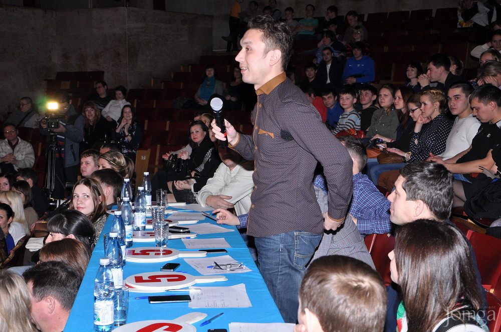 Фотография с КВН рабочая лига в Концертный зал им. С.Садыковой