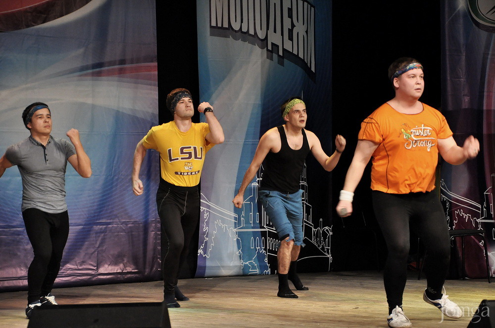 Фотография с КВН рабочая лига в Концертный зал им. С.Садыковой