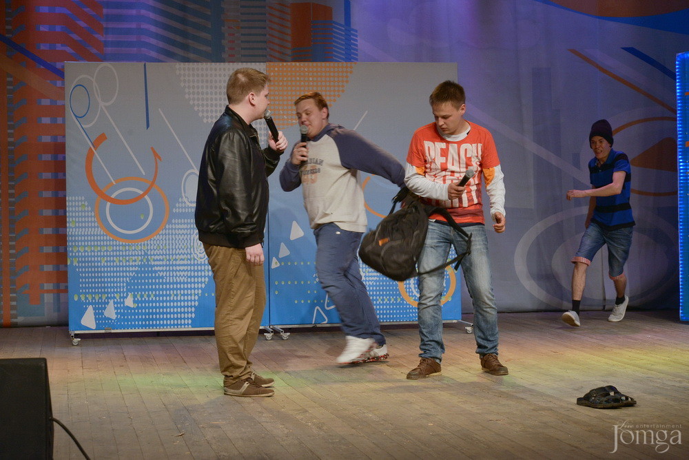 Фотография с КВН финал студлига в Концертный зал им. С.Садыковой