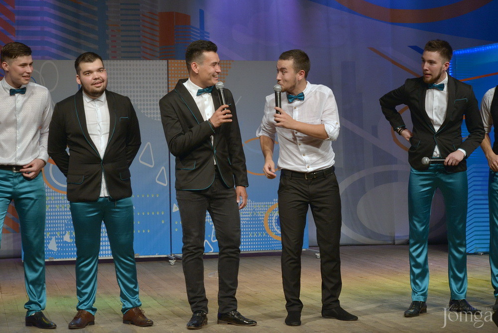 Фотография с КВН финал студлига в Концертный зал им. С.Садыковой