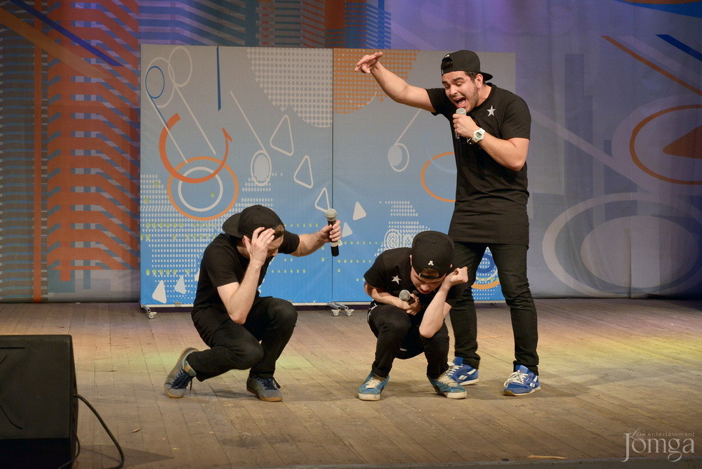 Фотография с КВН финал студлига в Концертный зал им. С.Садыковой