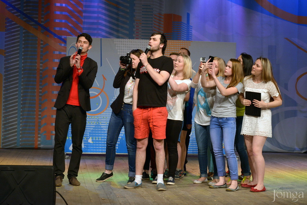 Фотография с КВН финал студлига в Концертный зал им. С.Садыковой