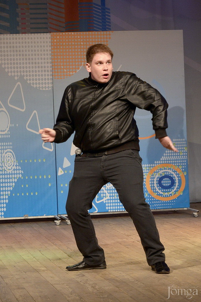 Фотография с КВН финал студлига в Концертный зал им. С.Садыковой