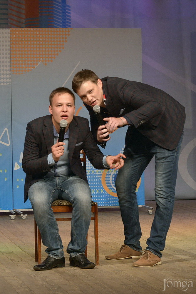 Фотография с КВН финал студлига в Концертный зал им. С.Садыковой