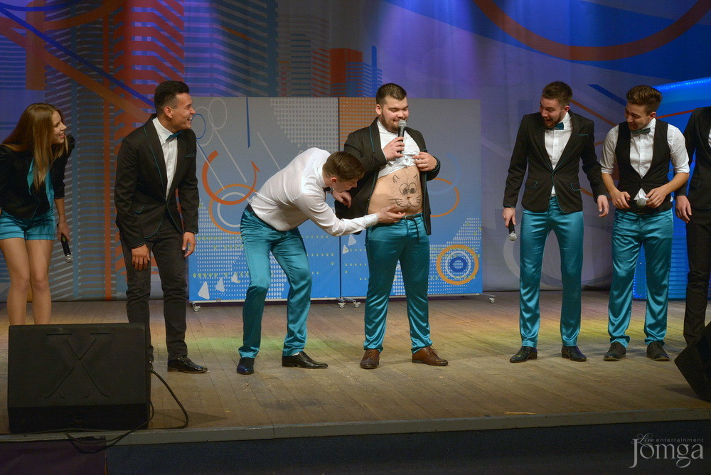 Фотография с КВН финал студлига в Концертный зал им. С.Садыковой