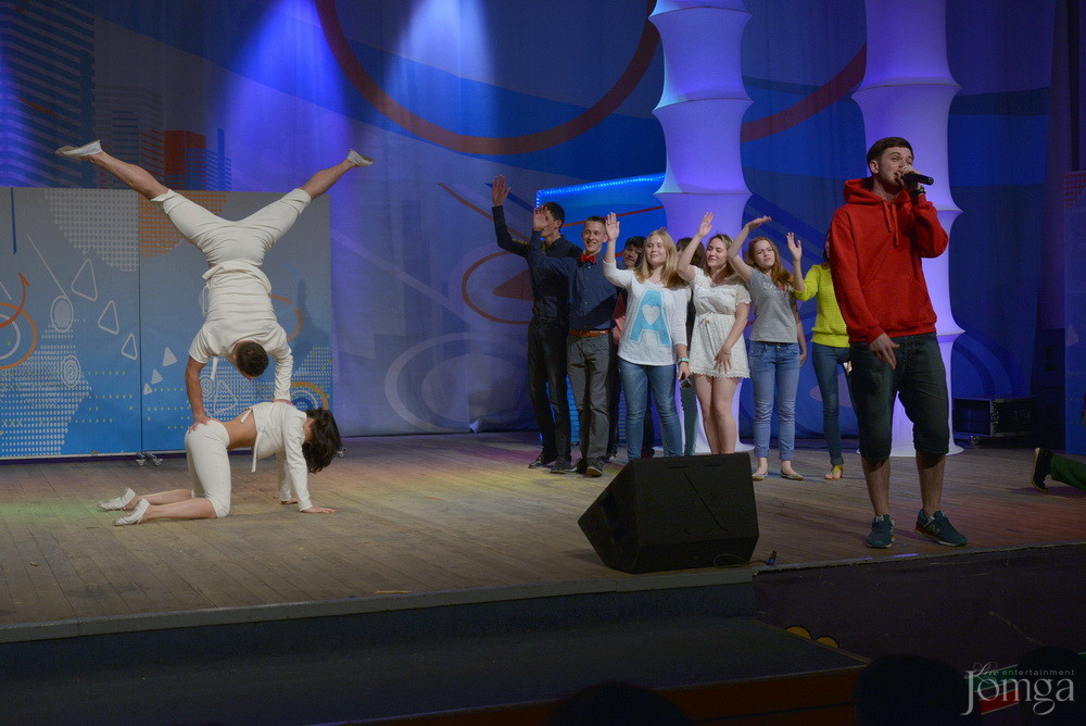 Фотография с КВН финал студлига в Концертный зал им. С.Садыковой