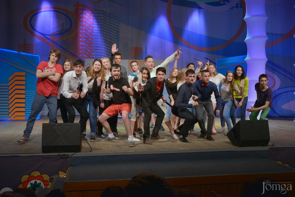 Фотография с КВН финал студлига в Концертный зал им. С.Садыковой