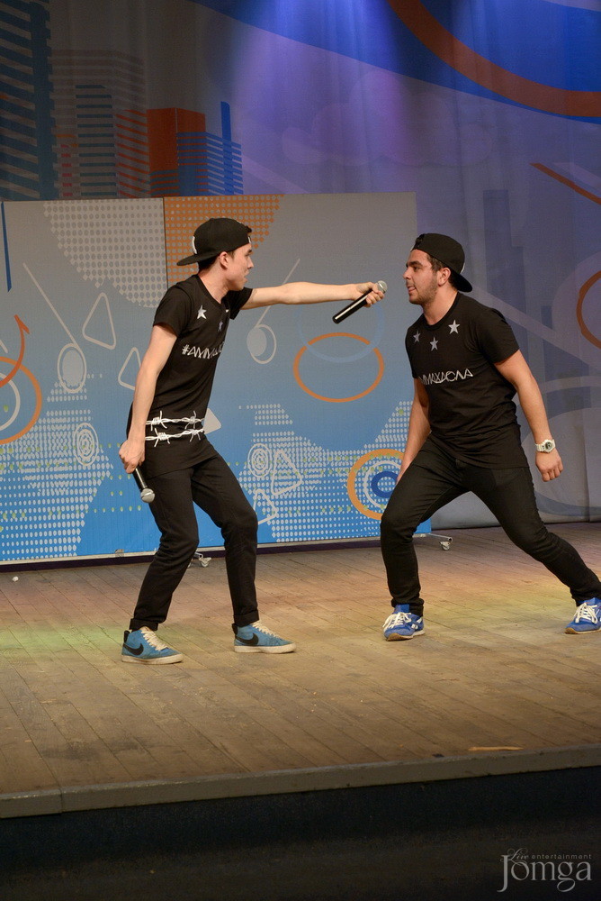 Фотография с КВН финал студлига в Концертный зал им. С.Садыковой