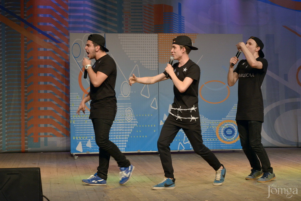 Фотография с КВН финал студлига в Концертный зал им. С.Садыковой