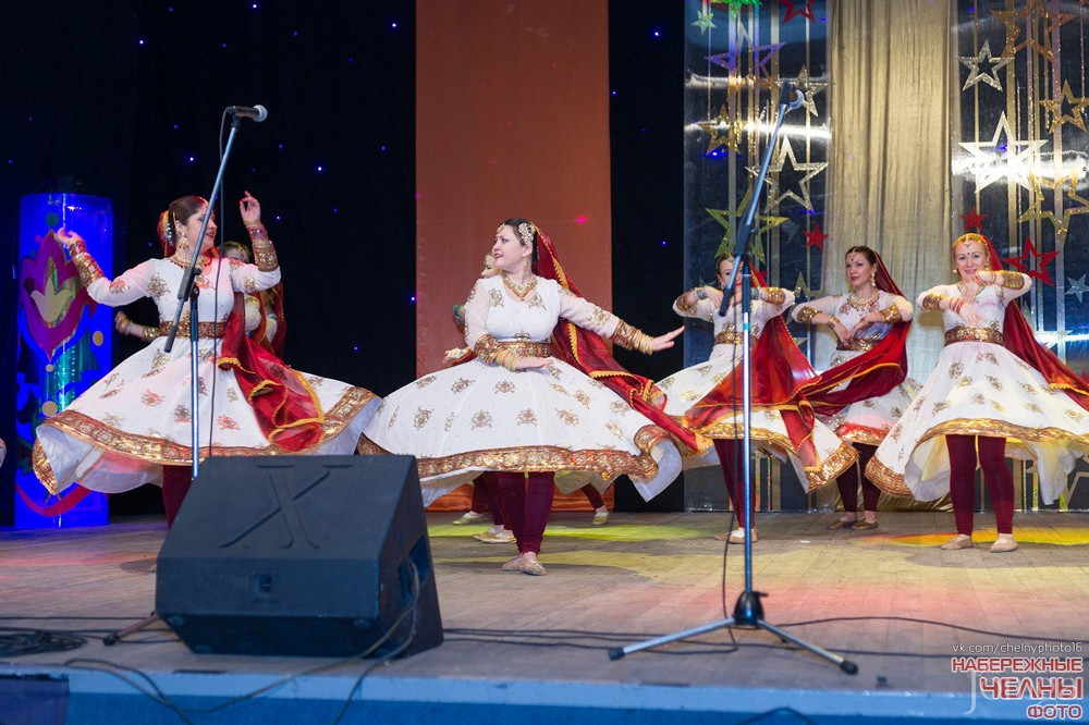 Фотография с XXII Фестиваль национальных культур «Доброе братство – лучшее богатство» в Концертный зал им. С.Садыковой