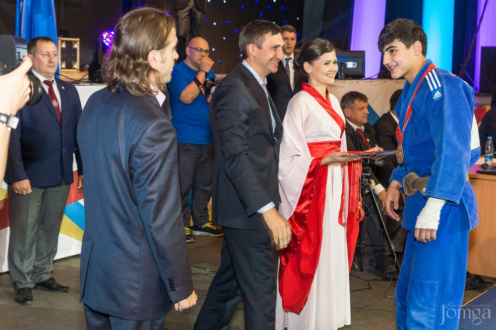 Фотография с XXIII традиционный командный турнир по дзюдо в Ледовый Дворец Спорта