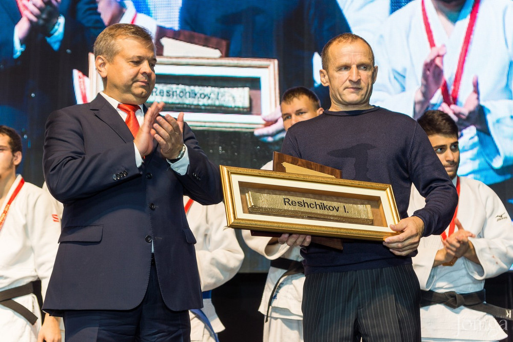 Фотография с XXIII традиционный командный турнир по дзюдо в Ледовый Дворец Спорта