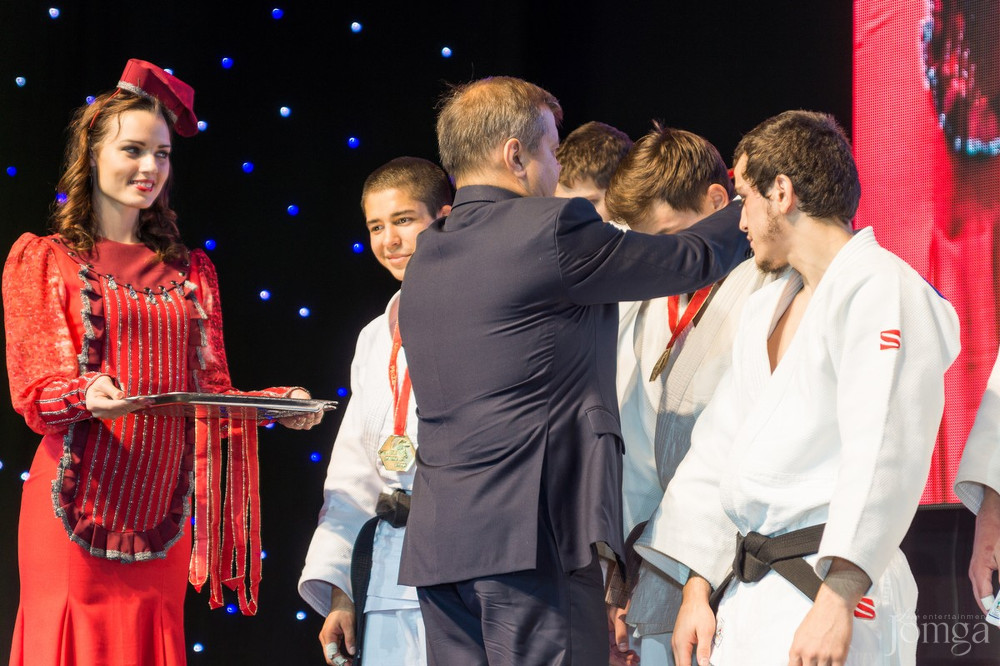 Фотография с XXIII традиционный командный турнир по дзюдо в Ледовый Дворец Спорта