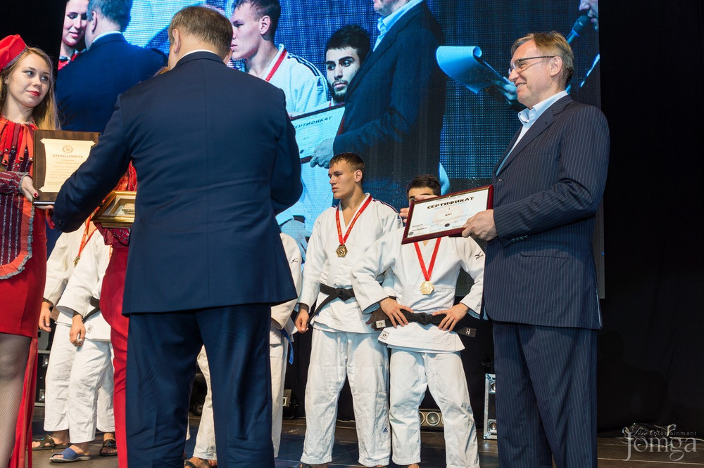 Фотография с XXIII традиционный командный турнир по дзюдо в Ледовый Дворец Спорта