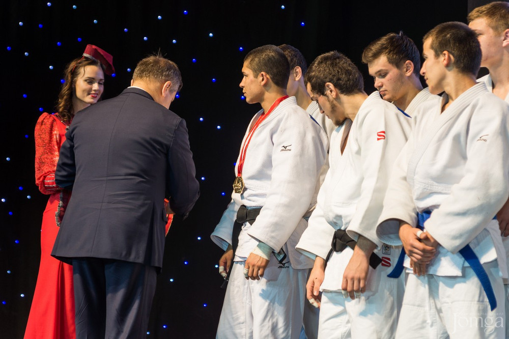 Фотография с XXIII традиционный командный турнир по дзюдо в Ледовый Дворец Спорта