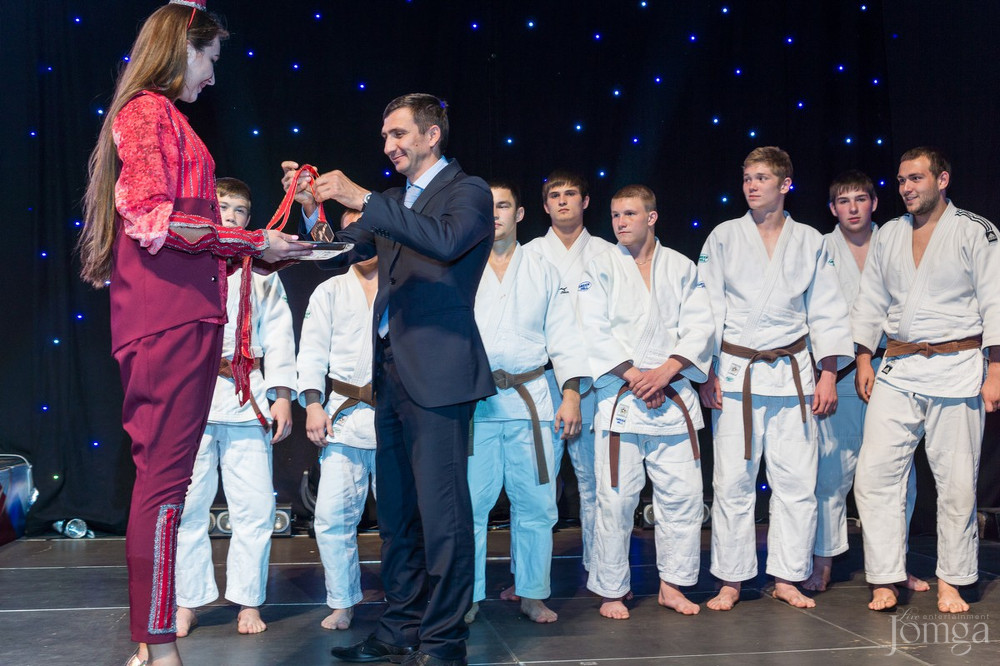 Фотография с XXIII традиционный командный турнир по дзюдо в Ледовый Дворец Спорта