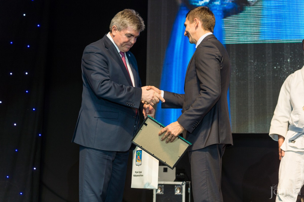 Фотография с XXIII традиционный командный турнир по дзюдо в Ледовый Дворец Спорта