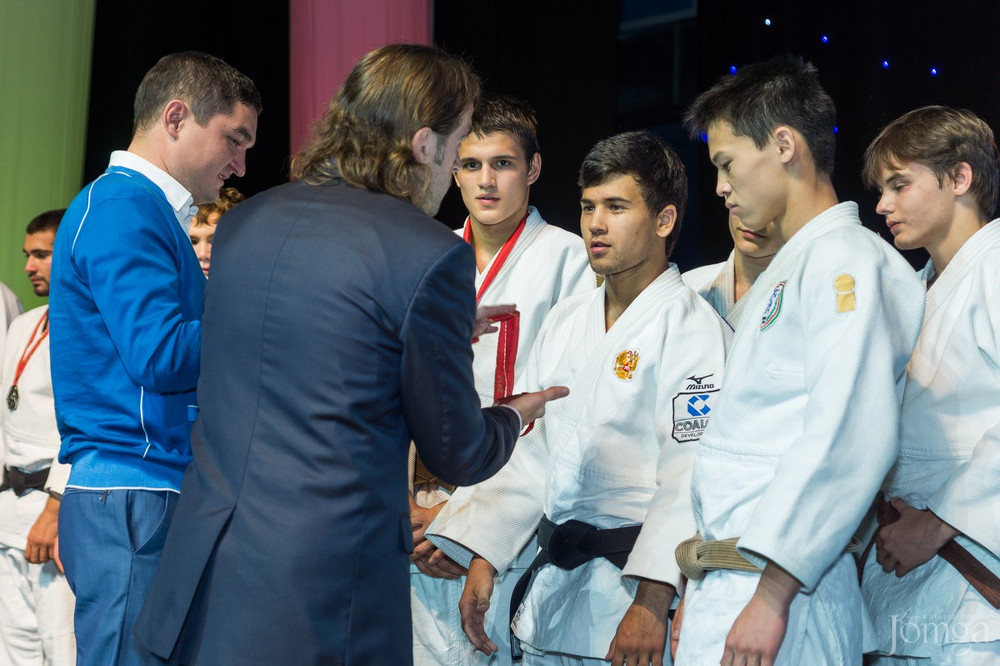 Фотография с XXIII традиционный командный турнир по дзюдо в Ледовый Дворец Спорта