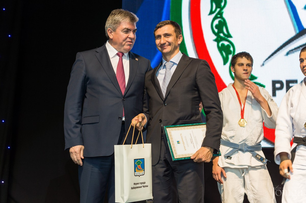 Фотография с XXIII традиционный командный турнир по дзюдо в Ледовый Дворец Спорта