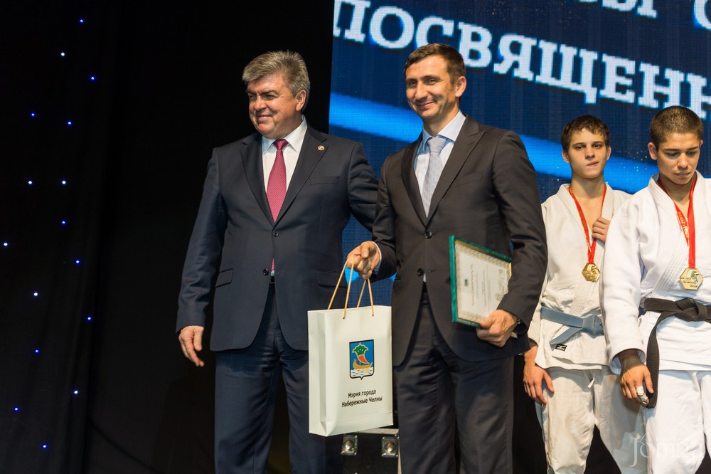 Фотография с XXIII традиционный командный турнир по дзюдо в Ледовый Дворец Спорта