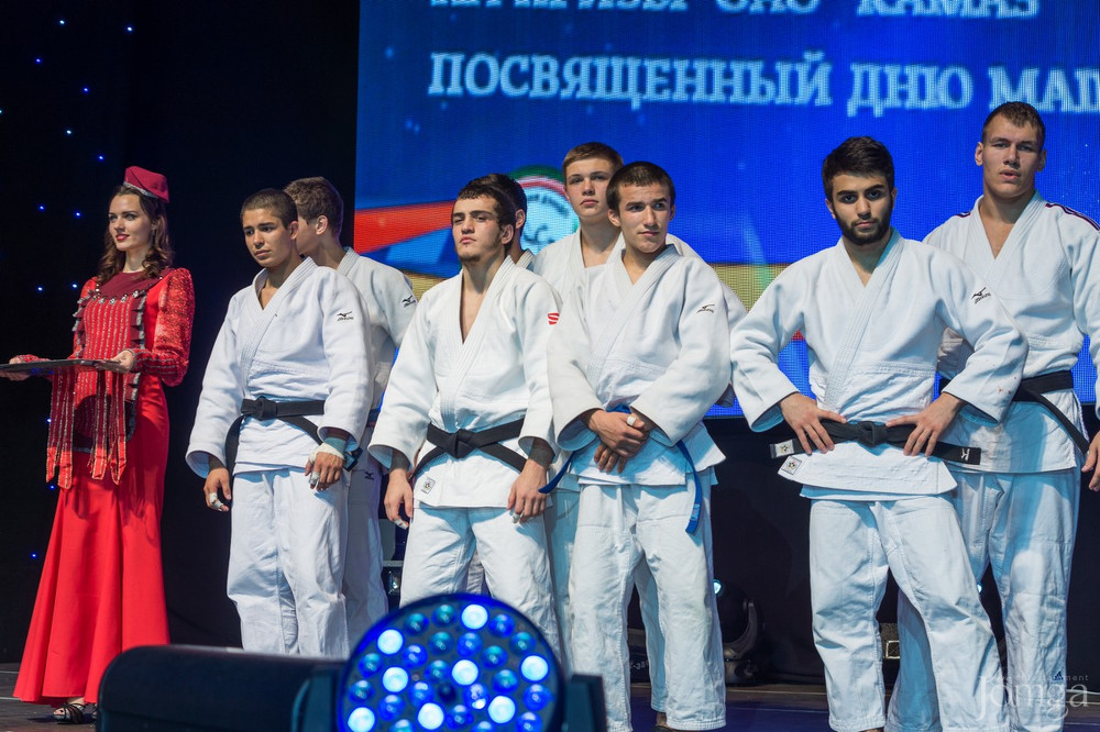 Фотография с XXIII традиционный командный турнир по дзюдо в Ледовый Дворец Спорта
