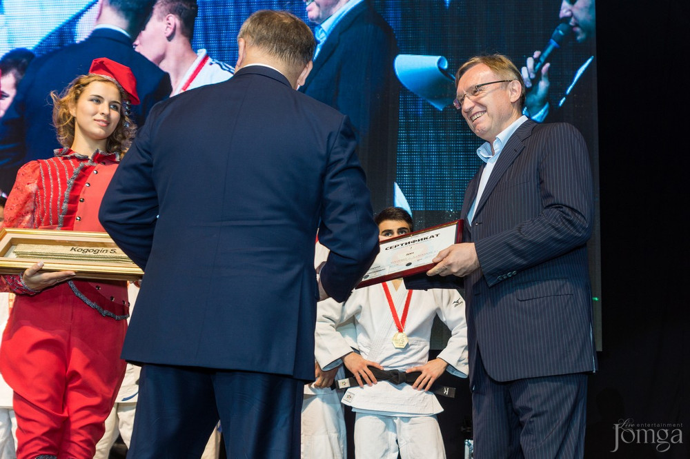 Фотография с XXIII традиционный командный турнир по дзюдо в Ледовый Дворец Спорта