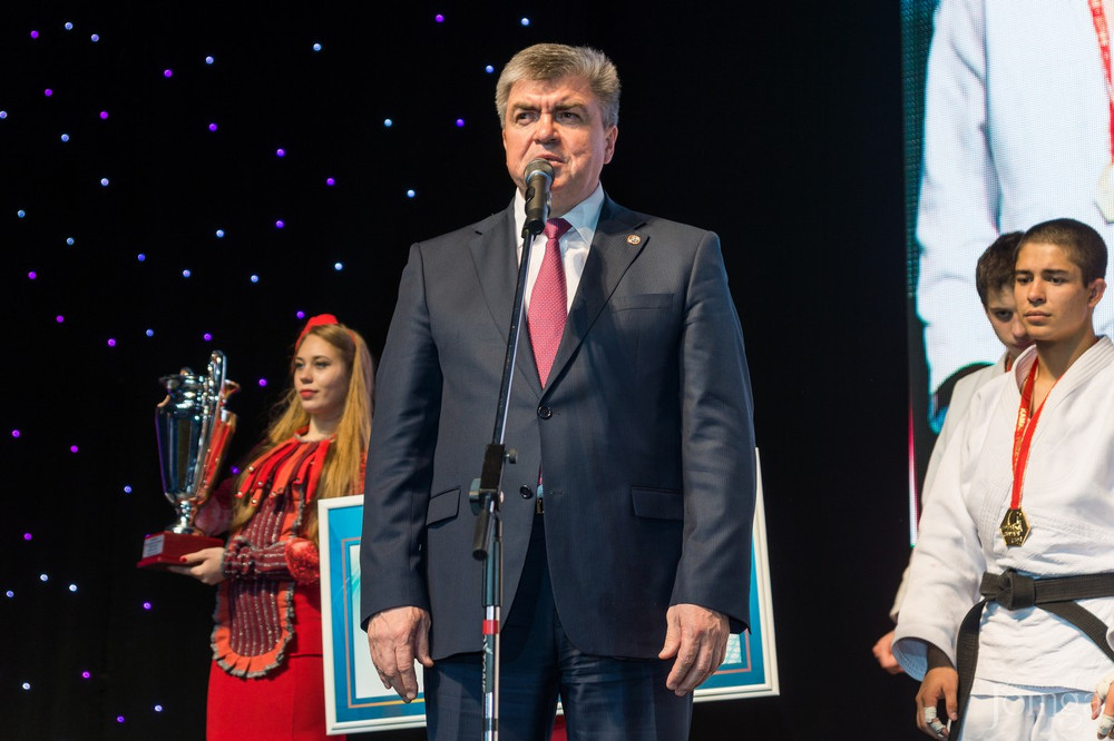 Фотография с XXIII традиционный командный турнир по дзюдо в Ледовый Дворец Спорта