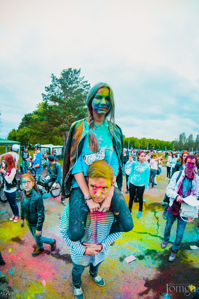 Фотография с Фестиваль Красок 2015 в Нет