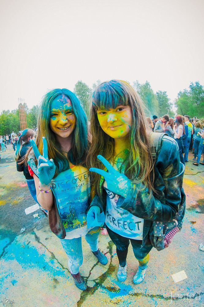 Фотография с Фестиваль Красок 2015 в Нет