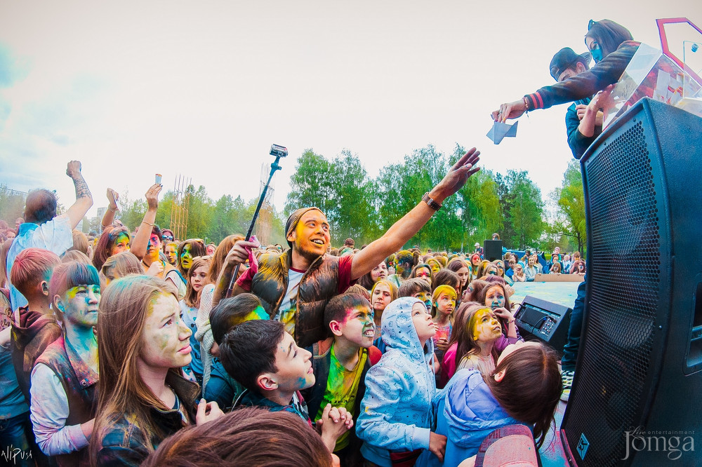 Фотография с Фестиваль Красок 2015 в Нет