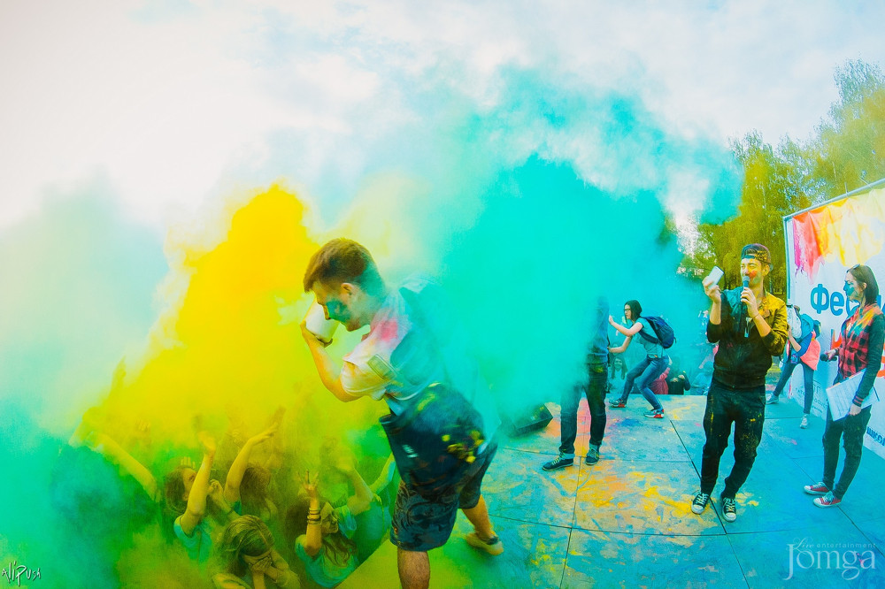 Фотография с Фестиваль Красок 2015 в Нет