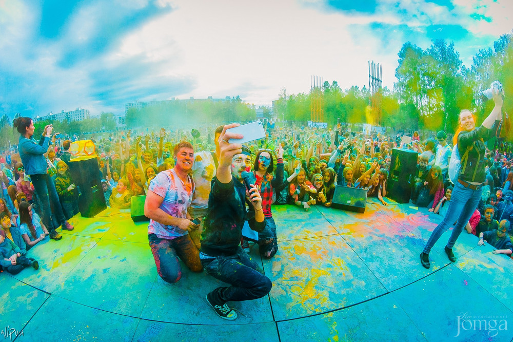 Фотография с Фестиваль Красок 2015 в Нет