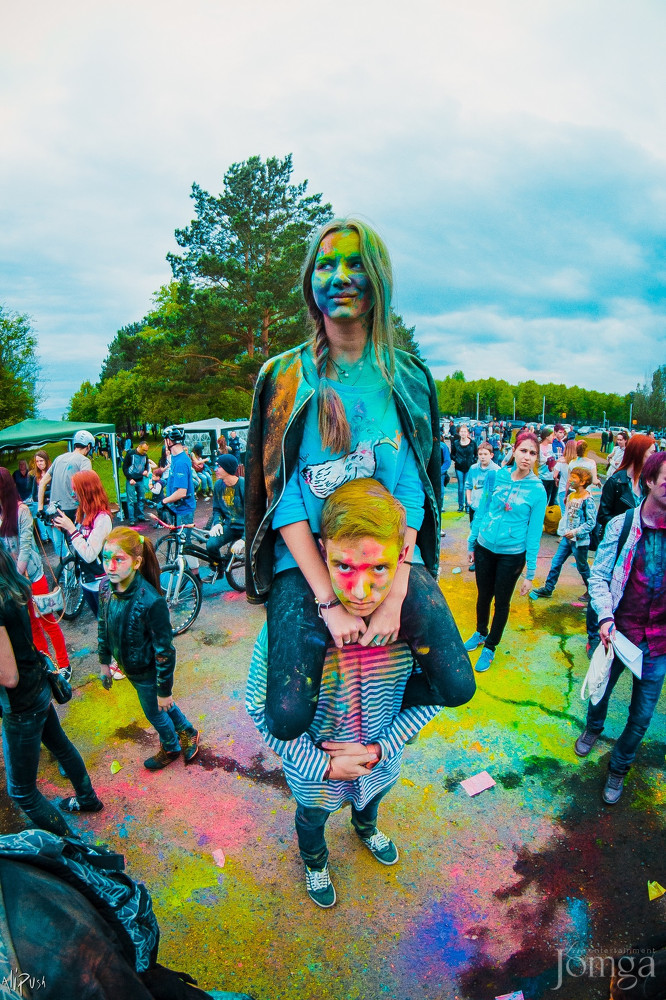 Фотография с Фестиваль Красок 2015 в Нет