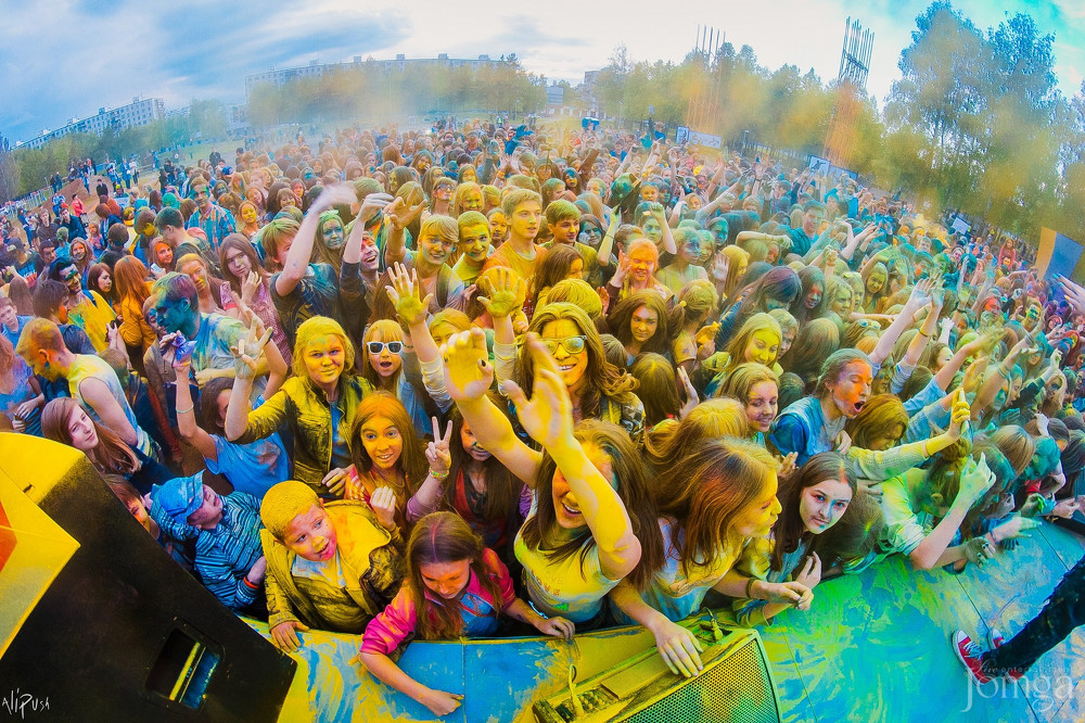 Фотография с Фестиваль Красок 2015 в Нет
