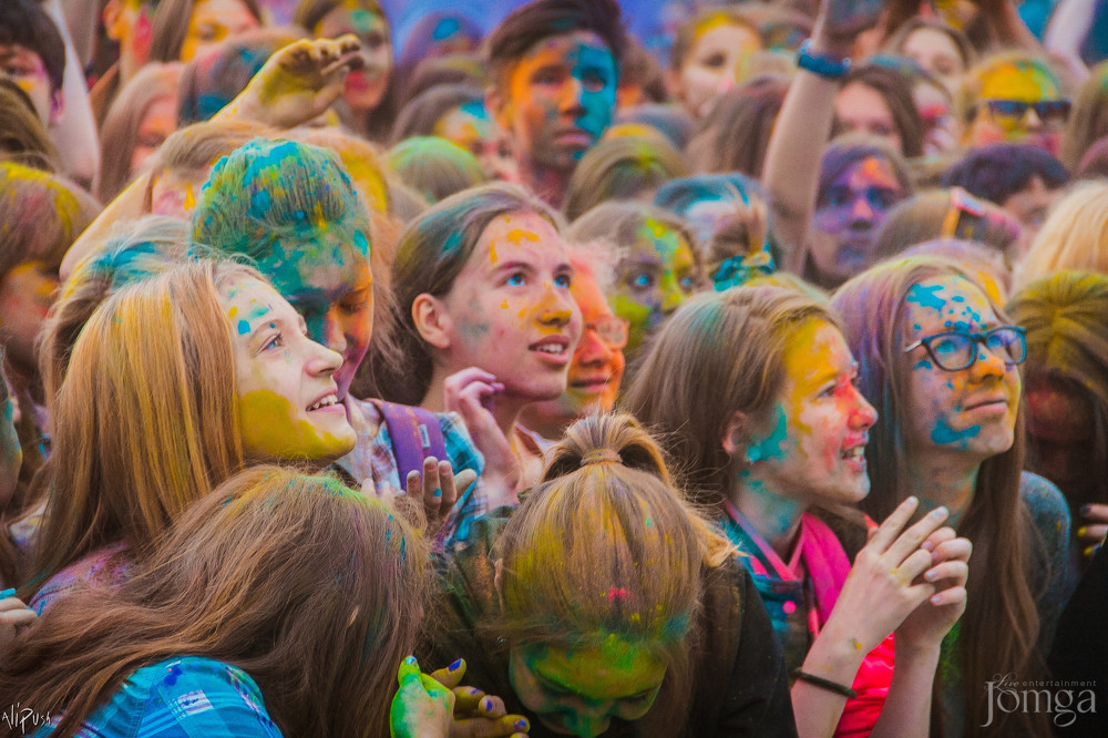 Фотография с Фестиваль Красок 2015 в Нет