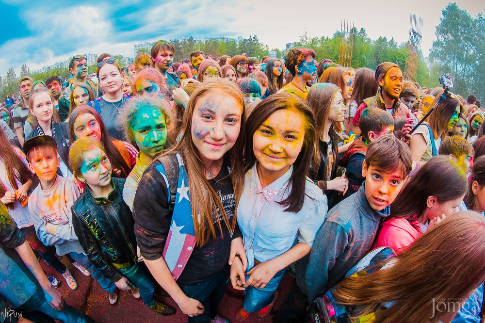 Фотография с Фестиваль Красок 2015 в Нет