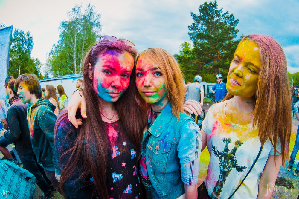 Фотография с Фестиваль Красок 2015 в Нет