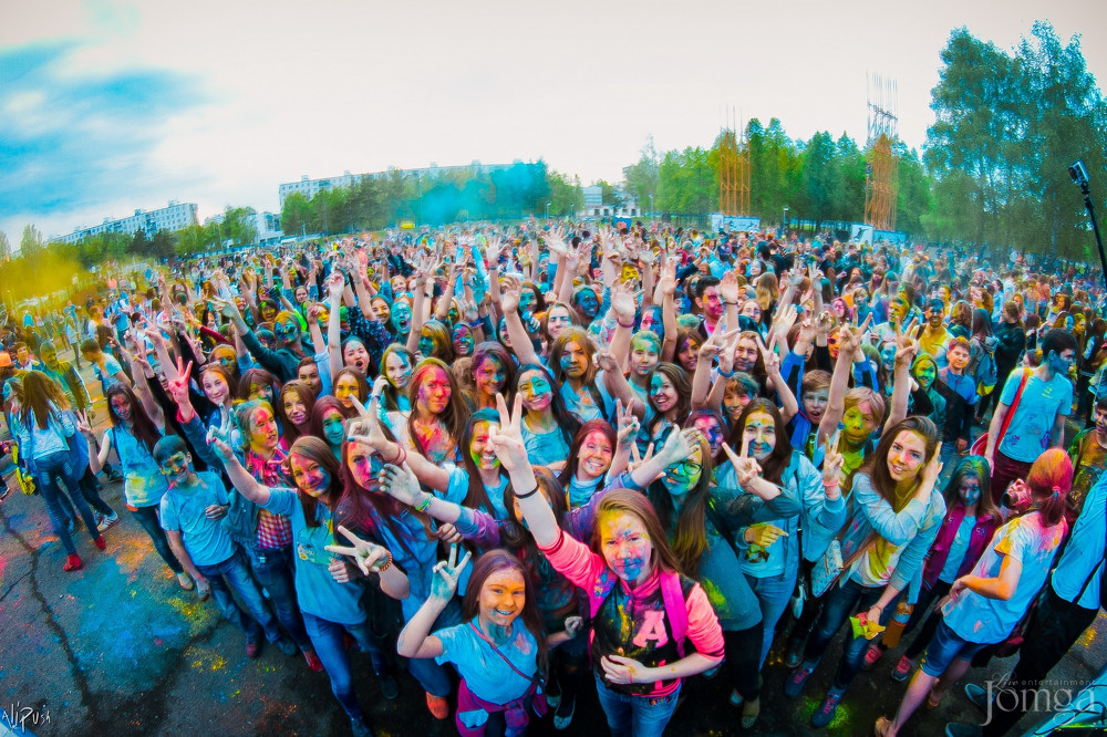 Фотография с Фестиваль Красок 2015 в Нет
