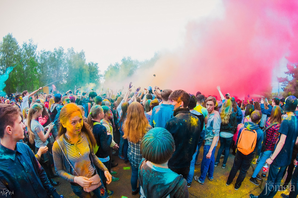 Фотография с Фестиваль Красок 2015 в Нет