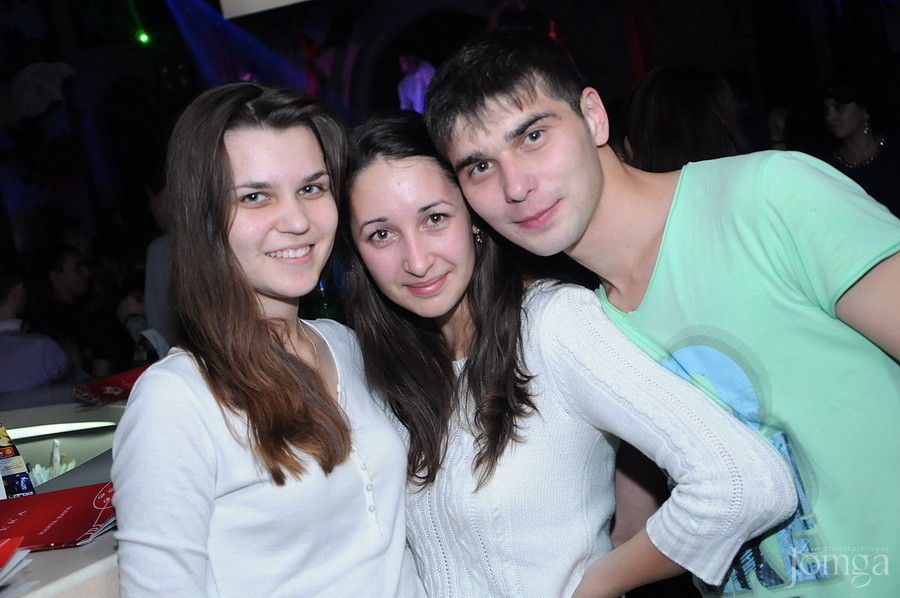 Фотография с ЧАК-ЧАК-party в Опера