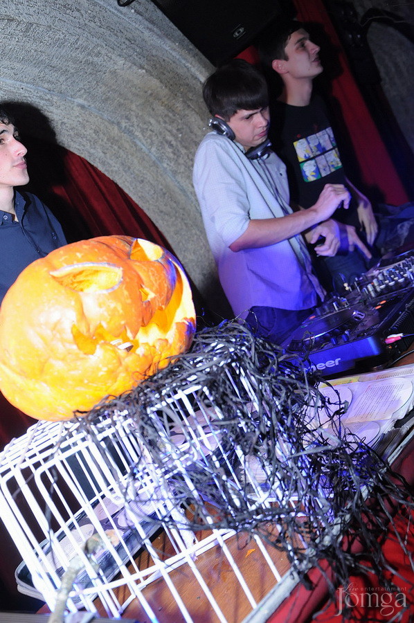 Фотография с ЧАК-ЧАК-party в Опера