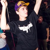 Dance Shake / Comme des FUCKDOWN фото 36