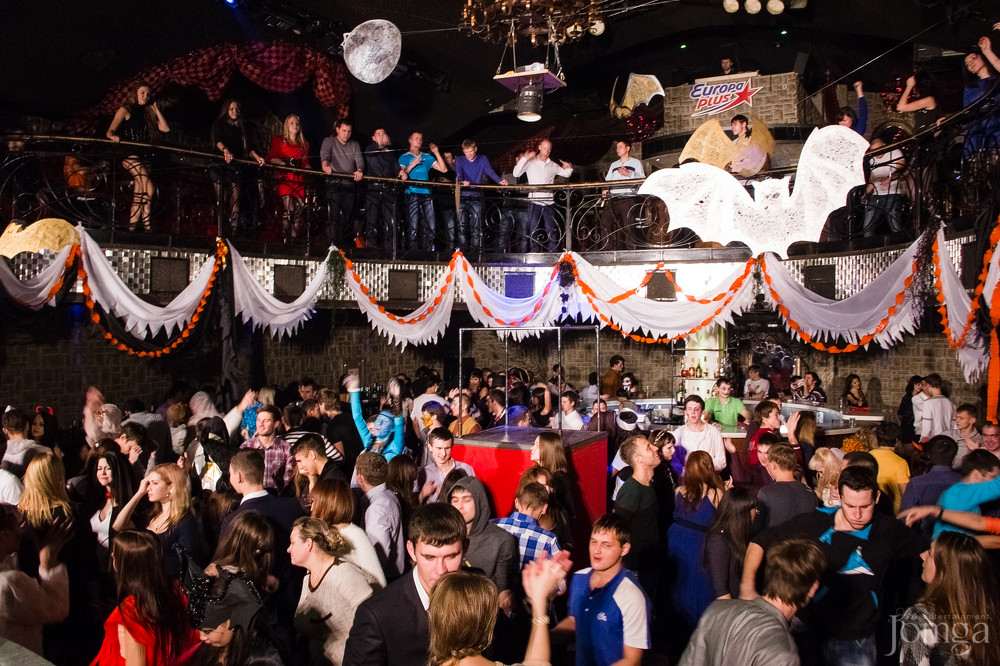 Фотография с HALLOWEEN в Опера