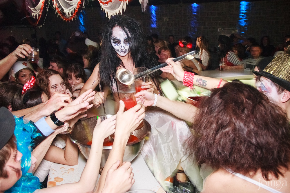 Фотография с HALLOWEEN в Опера