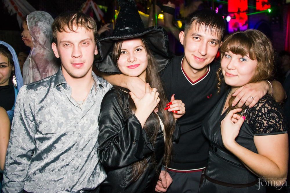 Фотография с HALLOWEEN в Опера