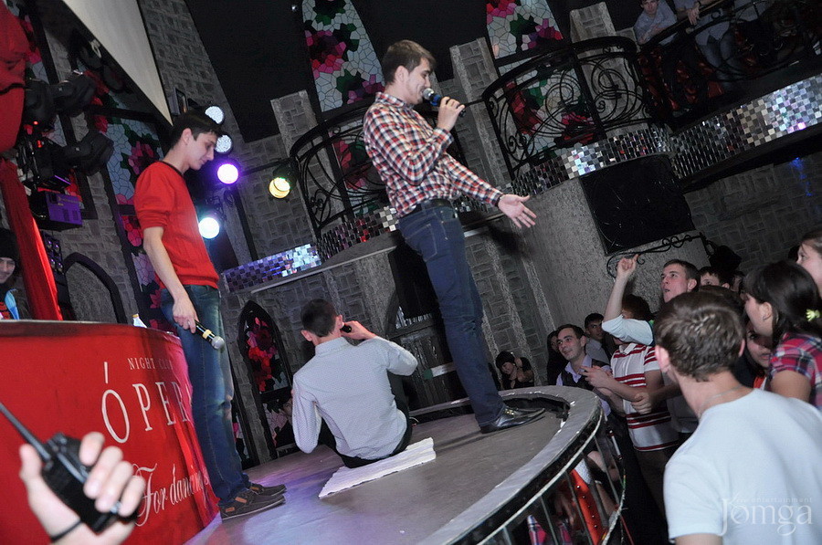 Фотография с ЧАК-ЧАК-party в Опера