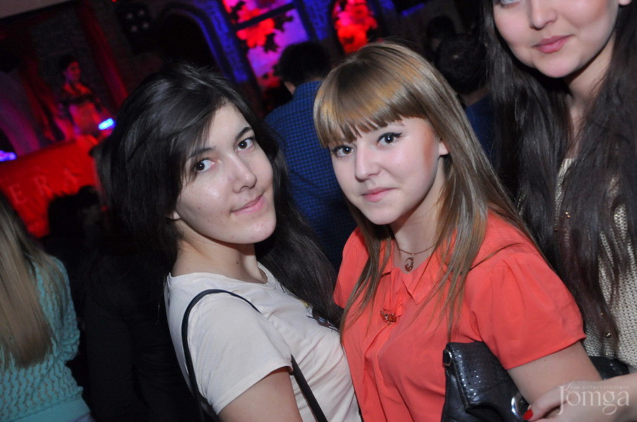 Фотография с ЧАК-ЧАК-party в Опера