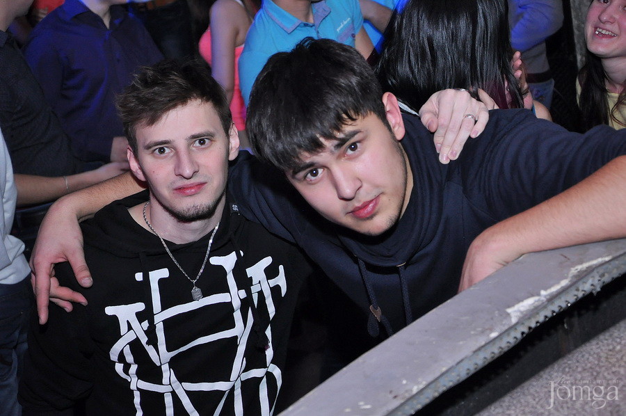 Фотография с ЧАК-ЧАК-party в Опера