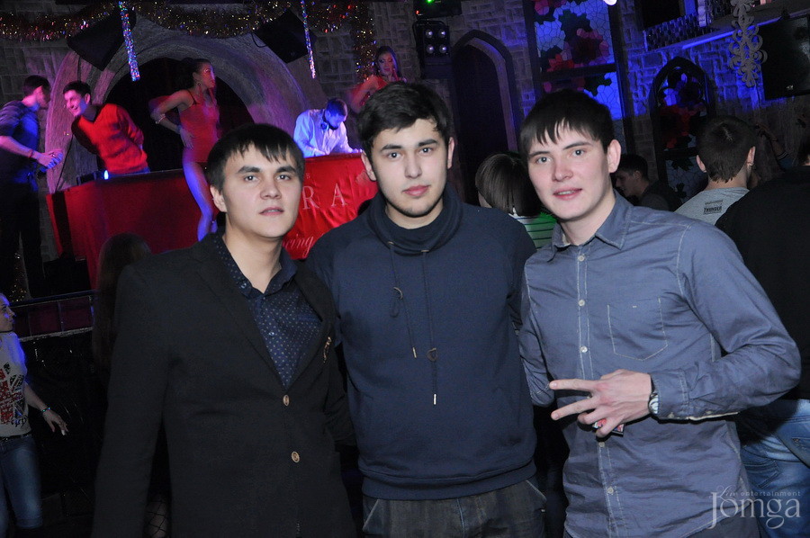 Фотография с ЧАК-ЧАК-party в Опера