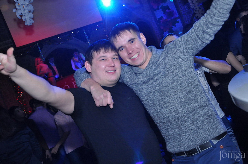 Фотография с ЧАК-ЧАК-party в Опера